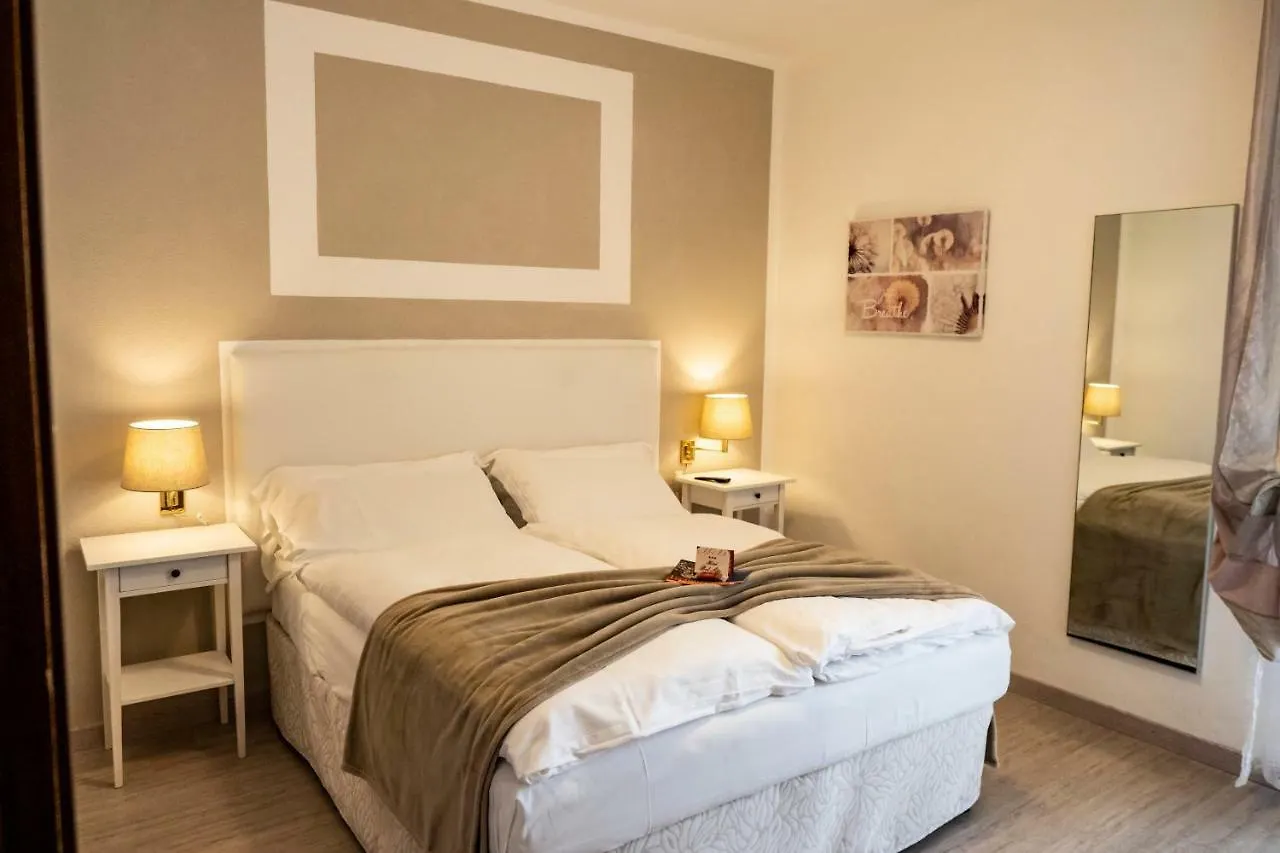Hotel Garni Bel Sito Tremosine Italien